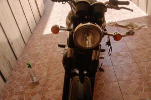 Triumph Bonneville SE 2011