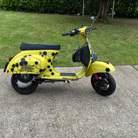Vespa 50 Special