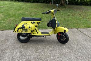 Vespa 50 Special