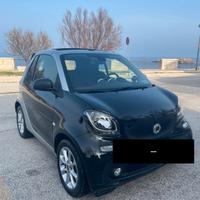 smart fortwo nera cabrio 2017