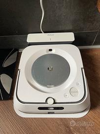 Irobot lavapavimenti