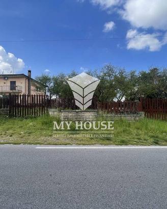 Terreno di 10050 m² a Palestrina