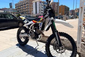 HUSQVARNA TE 250 4T 2010 TARGATA – REVISIONATA –