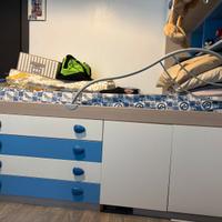 Letto con cassettiera