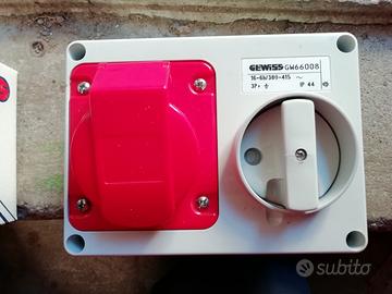 N.2 prese interbloccate gewiss 66008