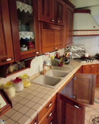 Cucina in legno