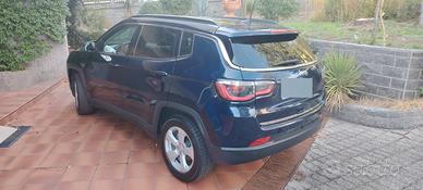 jeep compass 1.6 diesel 2019 longitude  96000 Km