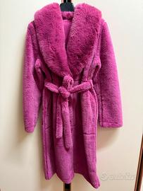 Cappotto in pelliccia rosa shocking nuovo