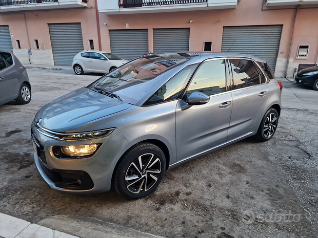Citroën c4 picasso 1.6 hdi anno 2016 full optional