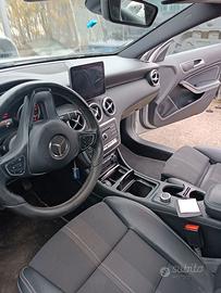 Auto incidentata