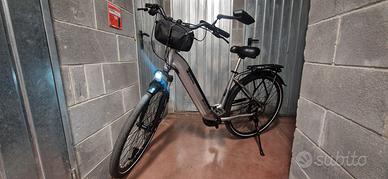 Bici pedalata assistita