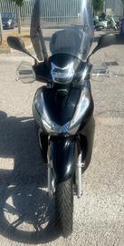 HONDA SH 300