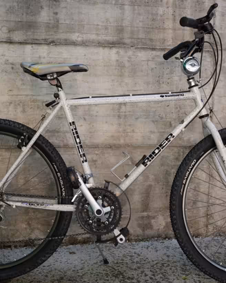 Bici MTB Rider con  Shimano Altus 3x7