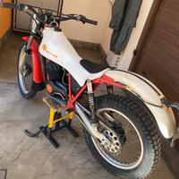 Montesa cota 242 CC