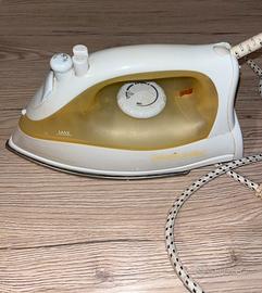 Ferro da stiro a vapore SIMAC Stirella FV115