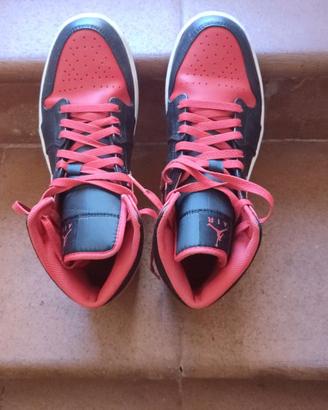 SCARPE DA GINNASTICA