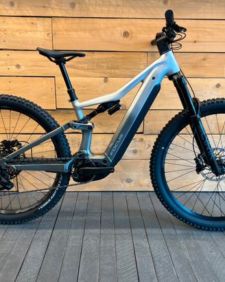 MTB ELETTRICA FOCUS JAM2 6.8 800wh 2026