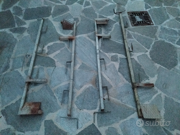 Dispositivo anticaduta impalcature