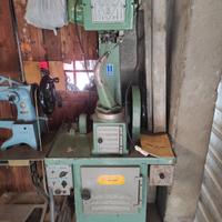 macchine da cucire e finissaggio 