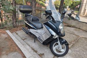 Scooter SYM Joymax 250