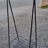 porta abiti, attaccapanni