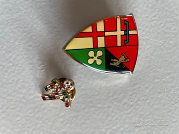 Coppia di Spille anni 90