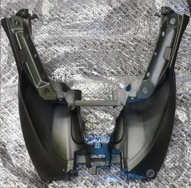 Scudo anteriore piaggio mp3 verde opaco