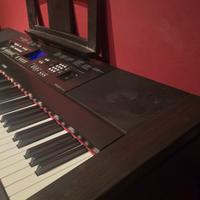 Tastiera Portable Grand DGX - 650 YAMAHA