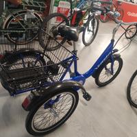 Triciclo per adulti pedalata assistita
