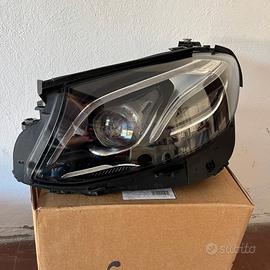 Faro Mercedes Classe E SX A213 906 47 04 KZ