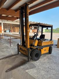 Carrello elevatore 35 quintali