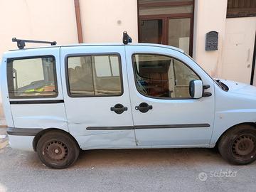 Fiat Doblo 5 Posti