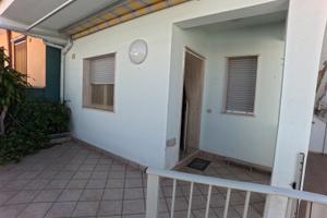 Appartamento in buone condizioni con veranda