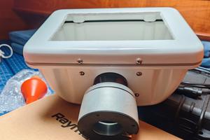 Scanstrut SPD-9-W Deckpod supporto esterno Plotter