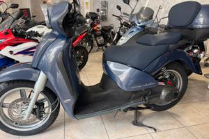Aprilia Scarabeo 250