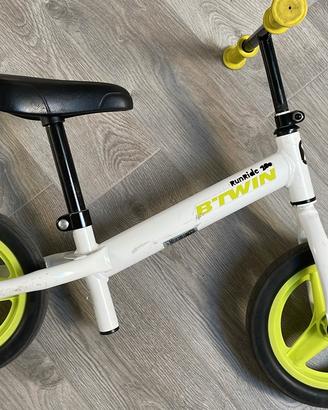 Bici equilibrio senza pedali