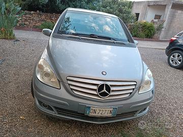 mercedes b 200