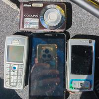 Nokia, Sony in blocco