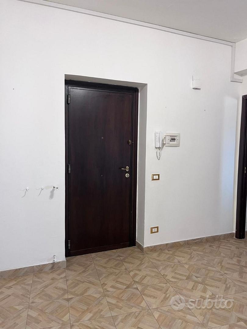 Appartamento – Palermo, Quartiere Matteotti, VIII Circoscrizione - Vista 2