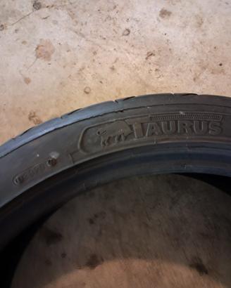 Pneumatici estivi 225/40 R18