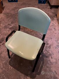 Sedie sala d’attesa impilabili , 8 elementi.