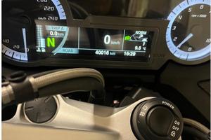 Splendida Bmw r 1200 rt