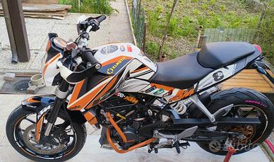 Ktm Duke 125 Abs r