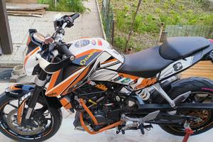 Ktm Duke 125 Abs r