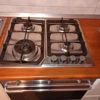 piano cottura De Longhi quattro fuochi griglie in 