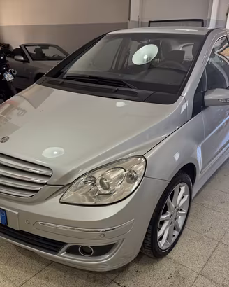 MERCEDES B 180 CDI SPORT