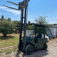 Carrello elevatore a gasolio 30q