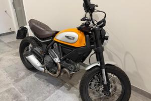 DUCATI SRAMBLER CLASSIC