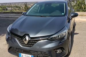 Renault Clio Full Hybrid