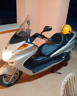 Yamaha Majesty 250